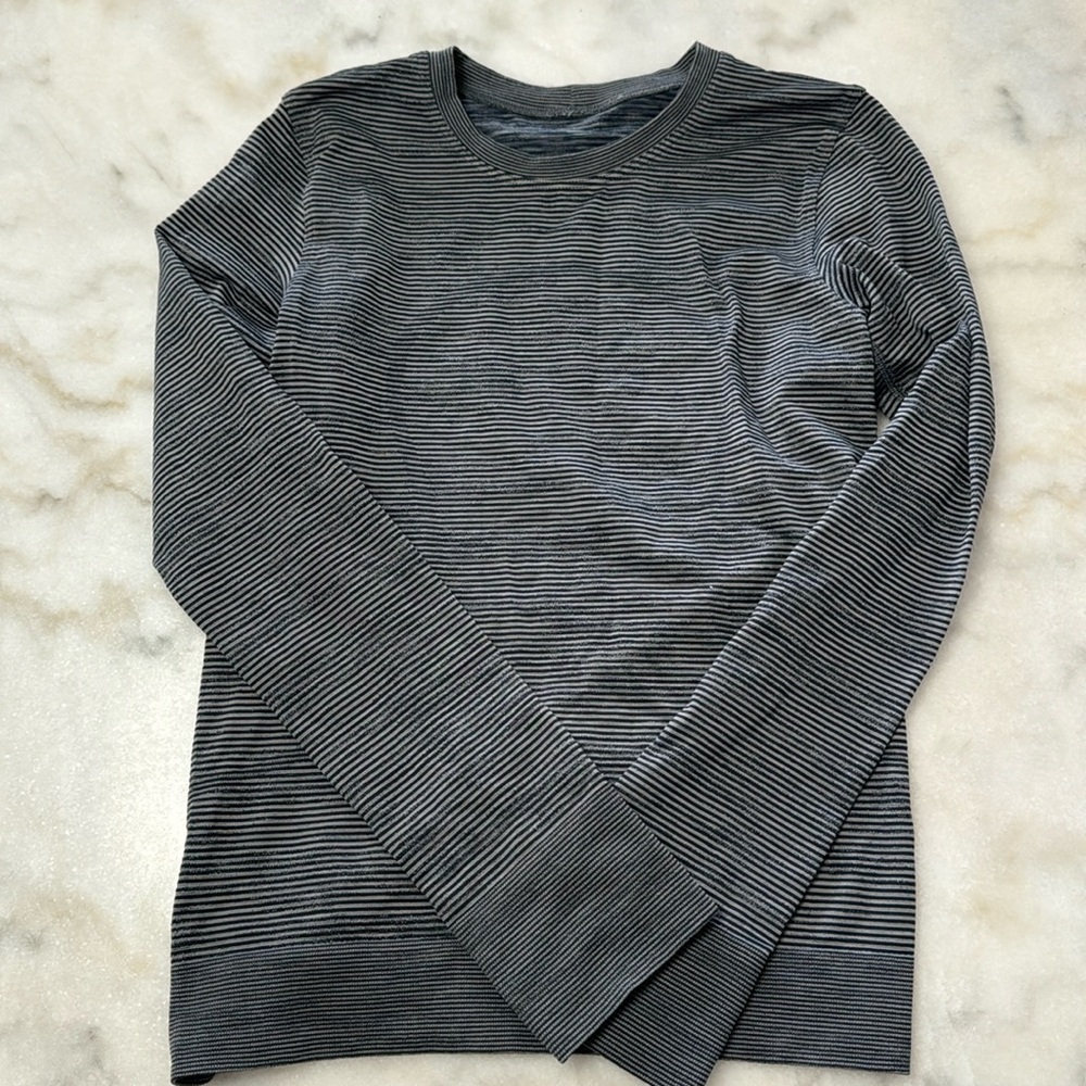 Lululemon stripped swiftly tech long sleeve shirt